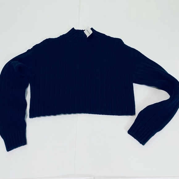 47. PacSun Navy Blue Cropped Long Sleeve Sweater🍁 - Picture 1 of 10